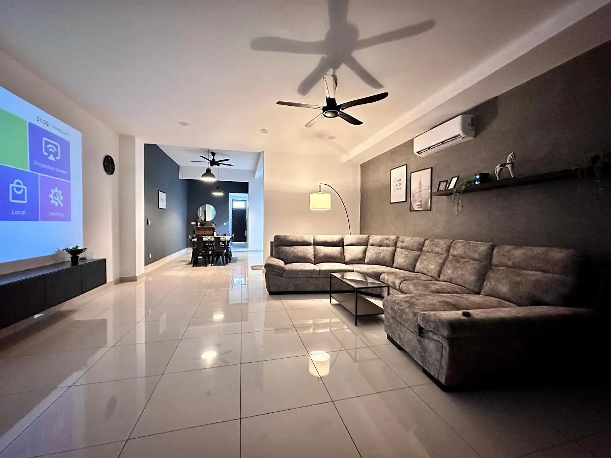 Queen'S Villa For 28Pax @Central Of Penang Jelutong
